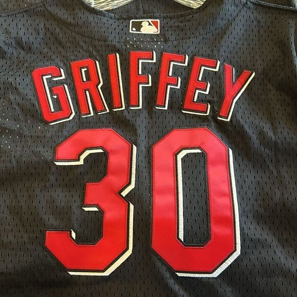 NEW Mitchell & Ness Ken Griffey Jr Cincinnati Reds Jersey Cooperstown Collection - Picture 9 of 9